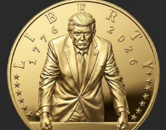 Trezoreria SUA aprobă baterea unei monede de aur cu efigia lui Trump