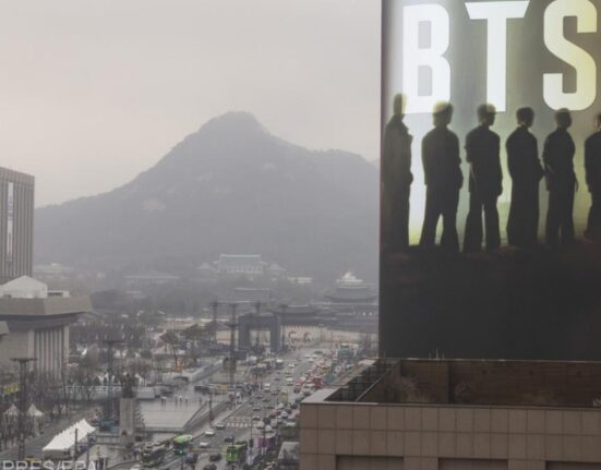 Revenirea trupei K-pop BTS prin ochii fostului ambasador sud-coreean în România, Kap-Soo Rim: Imagini de colecție cu pregătiri intense