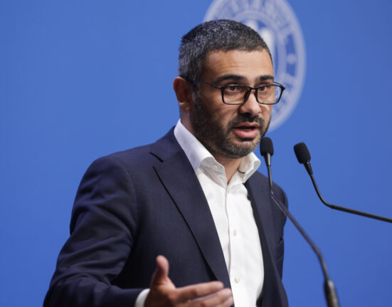 Florin Manole, despre reducerea cheltuielilor la Ministerul Muncii: „Dacă va fi să plece vreun om prin voința ministrului, acela va fi ministrul”
