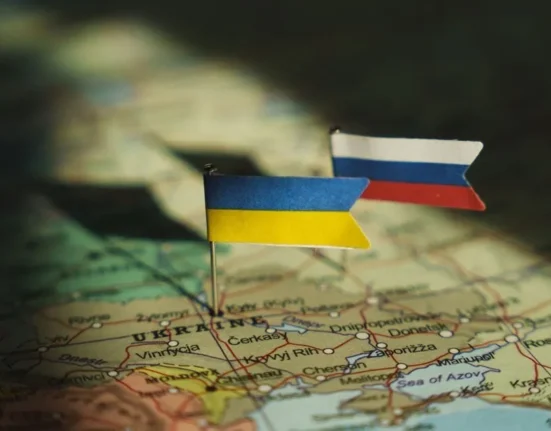 Ucraina semnalează o escaladare a confruntărilor și susține că Rusia a suferit pierderi masive