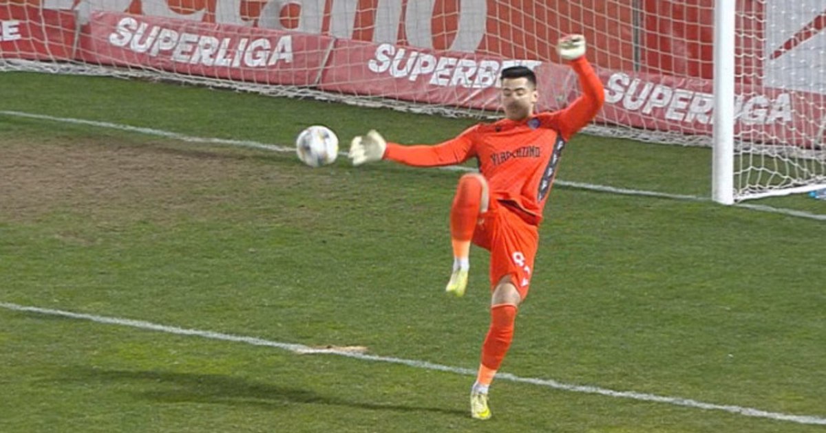 U Cluj e noul lider din Superliga. Meci decis de gafa sezonului, făcută de ultimul jucător convocat la națională