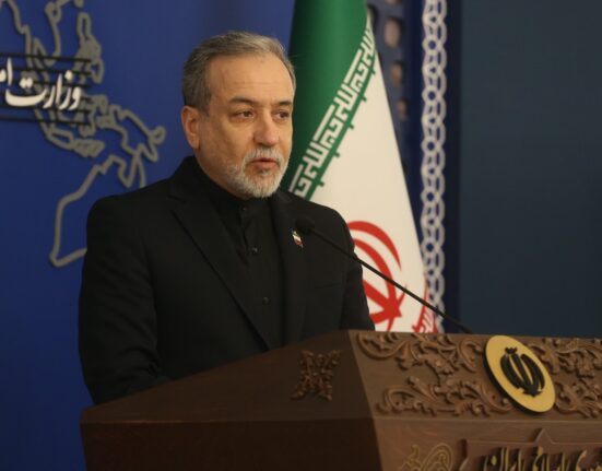 Regimul iranian susține că Trump „a dat înapoi” și infirmă explicit negocierile cu SUA. Ce spun însă ultimele informații de la Washington