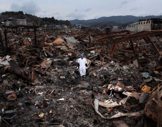 La 15 ani după tsunami-ul catastrofal de la Fukushima, un japonez face scufundări an de an ca să își găsească soția! „I-am recuperat telefonul, am văzut ultimul SMS pe care voia să-l scrie”