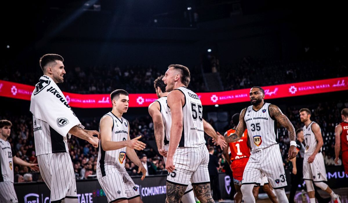 Performanță pentru U-BT Cluj-Napoca! Trupa lui Mihai Silvășan, calificată matematic în play-off-ul Ligii ABA