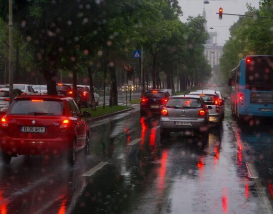 Două alerte meteo pentru București, emise acum de meteorologi