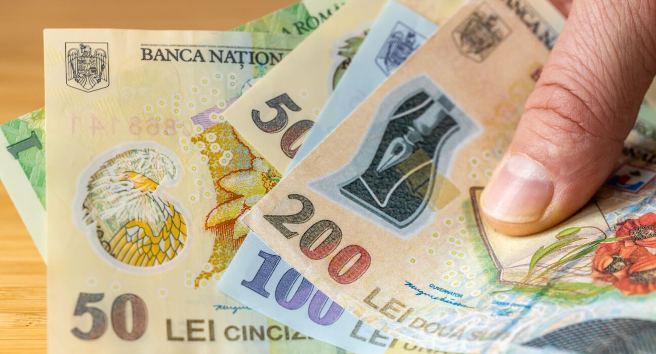 Câți români au încasat pensie specială în februarie. Cea mai mare pensie medie de serviciu: peste 25.000 de lei