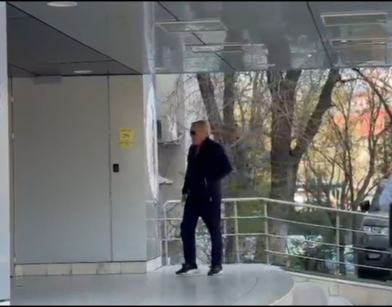 Cine l-a vizitat luni pe Mircea Lucescu la spital! Și-a făcut apariția pentru a doua oară într-o zi