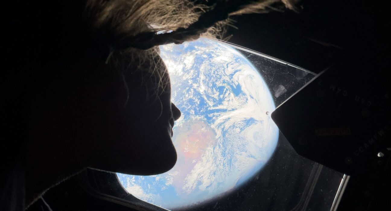 Replică virală de trei cuvinte în timpul misiunii  Artemis II, dintr-un film văzut de astronauți înainte de lansare