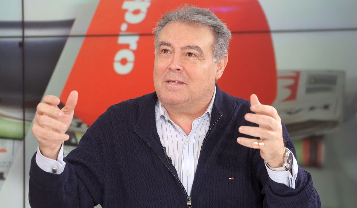Adrian Cioroianu este invitatul emisiunii „Prietenii lui Ovidiu” » „FCSB și Steaua, anomaliile vremurilor noastre”