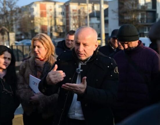 Primarul din Baia Mare, Doru Ioan Dăncuș, trimis în judecată pentru folosirea mașinii în interes personal