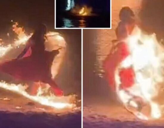 O dansatoare a luat foc în timpul unui spectacol. Imagini cutremurătoare
