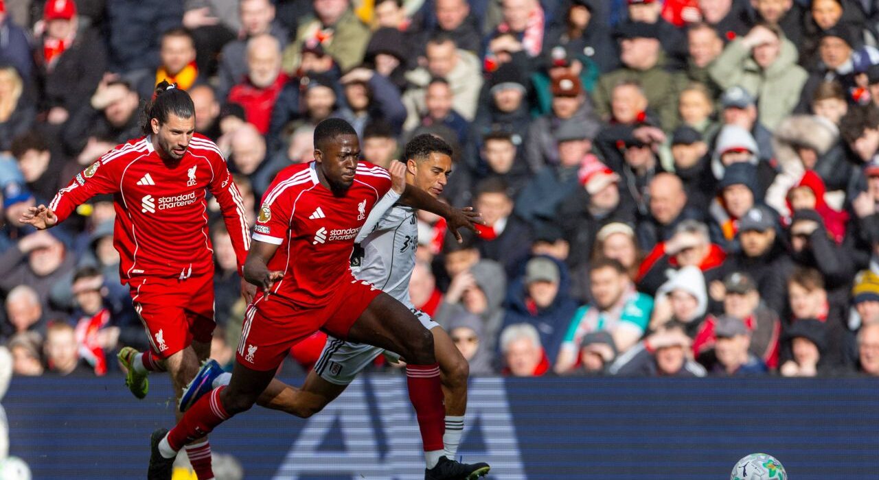 Liverpool – Fulham 2-0, în direct pe VOYO acum! Gol elegant pentru Salah
