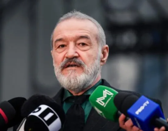 Gigi Becali e dispus să se certe cu Mirel Rădoi, dacă FCSB ajunge la barajul de cupe europene. „Pe Chiricheş nu îl bag!”