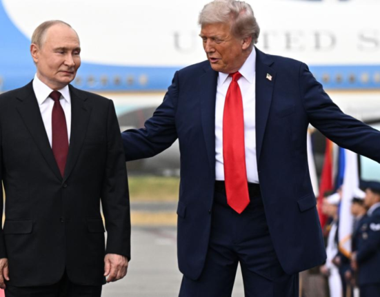 Traian Băsescu: Trump și Putin au fost bătuți măr de poporul maghiar