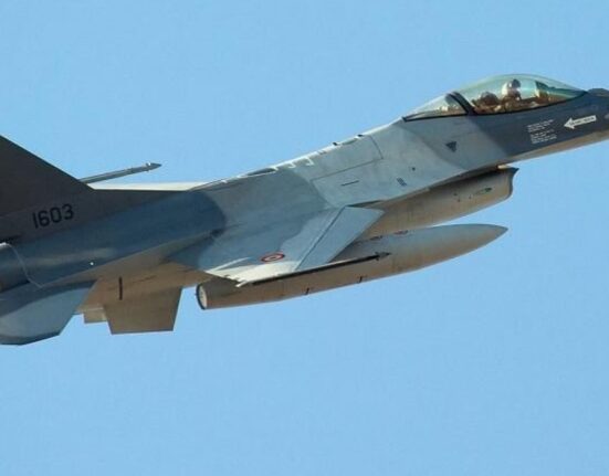 Noapte sub alertă în Tulcea: două mesaje RO-ALERT și avioane F-16 ridicate de la sol după atacurile rusești de la graniță