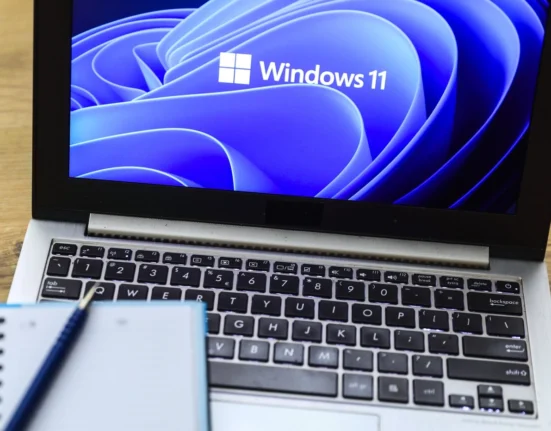 Alertă pentru utilizatorii Windows: o actualizare falsă fură parole și date bancare