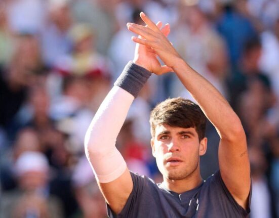 După Novak Djokovic, și Carlos Alcaraz spune „pas” turneului de la Madrid Open din cauza unei accidentări