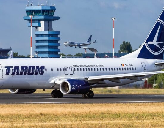 Sindicaliștii TAROM ies în stradă. Acuză guvernul că încearcă desființarea companiei