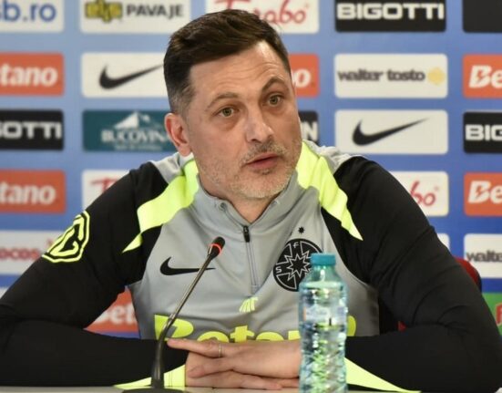 Oficial: Mirel Rădoi a plecat de la FSCB. Finul și-a lăsat nașul cu ochii-n soare