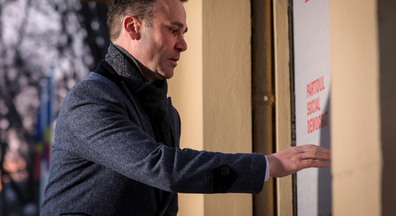 „Disidentul” din PSD explică: Robert Negoiță spune de ce îl susține pe Bolojan. „Nu se găsesc la orice colț de stradă”