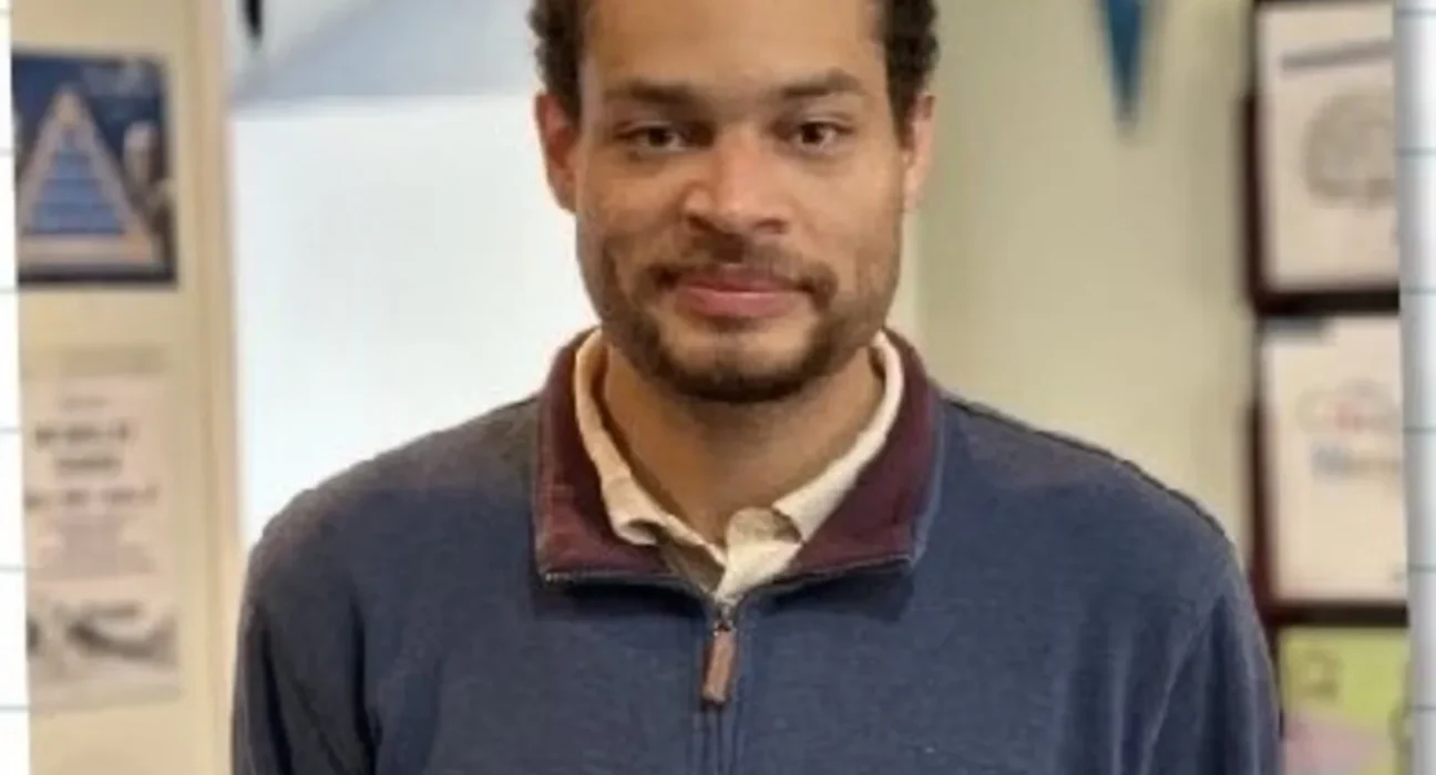 Suspectul de la Cina Corespondenților este susținător al Kamalei Harris, un profesor cu jumătate de normă și dezvoltator de jocuri video din California