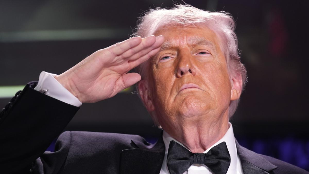 Pașapoarte cu chipul lui Donald Trump, emise de SUA în ediție limitată