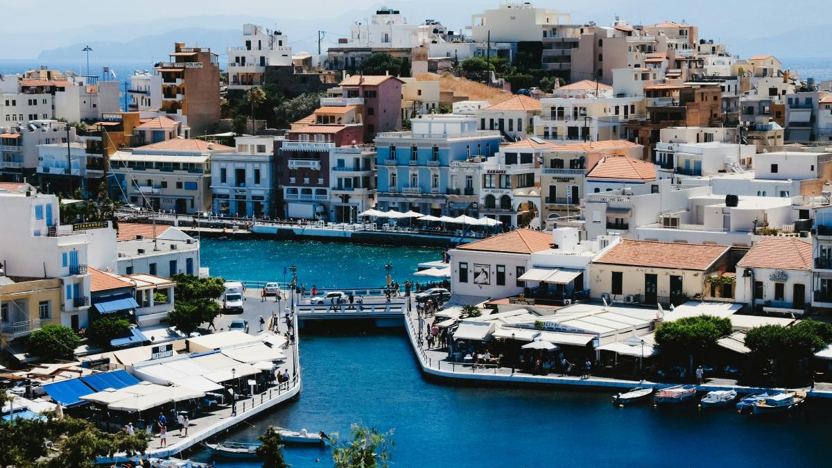 Haos de 1 Mai în Grecia: Grevă totală în porturi! Niciun feribot nu va pleca de la mal