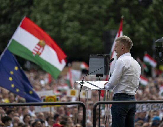 Tisza lui Peter Magyar transmite că nu participă la fondarea niciunui partid nou de dincolo de granițele Ungariei
