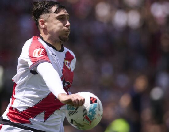 Andrei Rațiu, aproape de finala Conference League! Rayo Vallecano -0 și Șahtior Donețk -3, pe Sport.ro