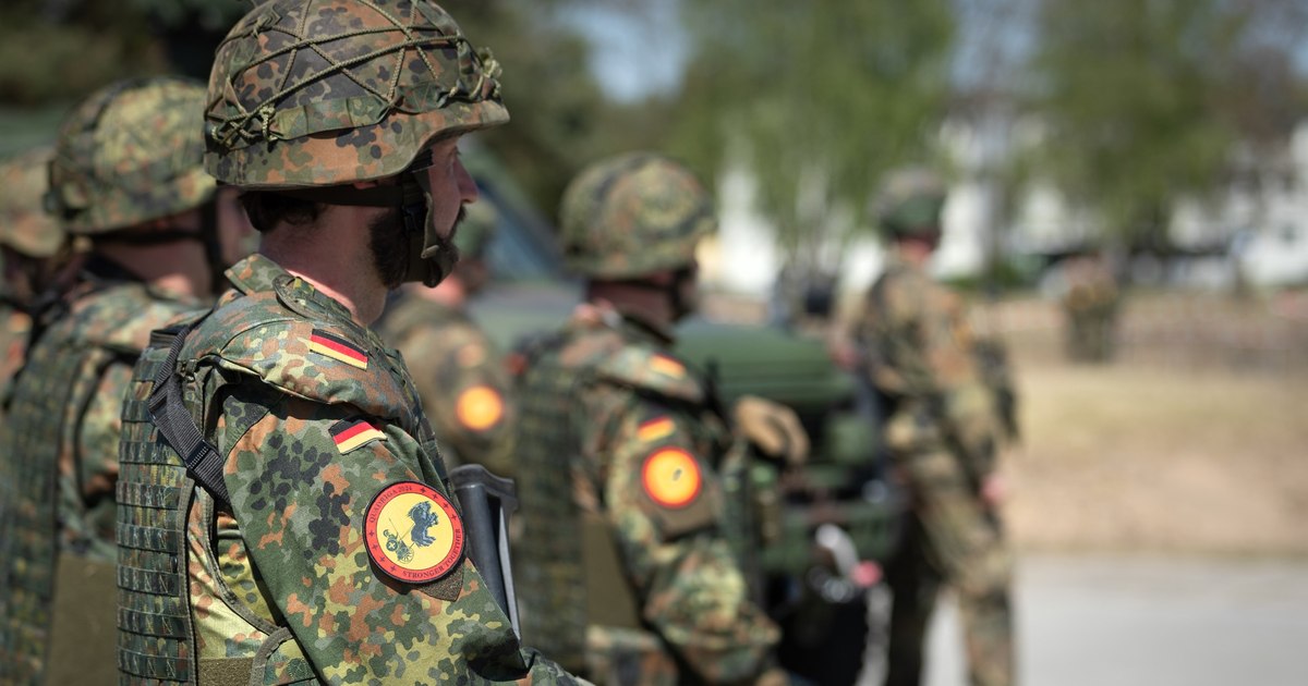 Bloomberg: Germania își pregătește infrastructura pentru război. Investiții de miliarde pentru a muta rapid tehnica militară