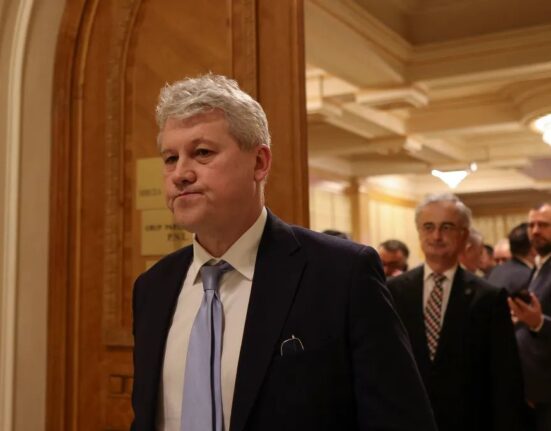 DOCUMENT. Cum a decis PNL să intre în opoziție. E definitiv? „Facțiunea Predoiu” a părăsit sala