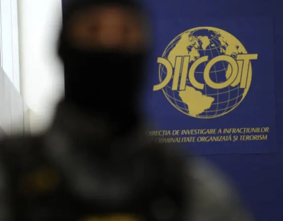 Descinderi DIICOT la Poliția de frontieră Siret și în zeci de locații : Marfă de contrabandă adusă din Ucraina