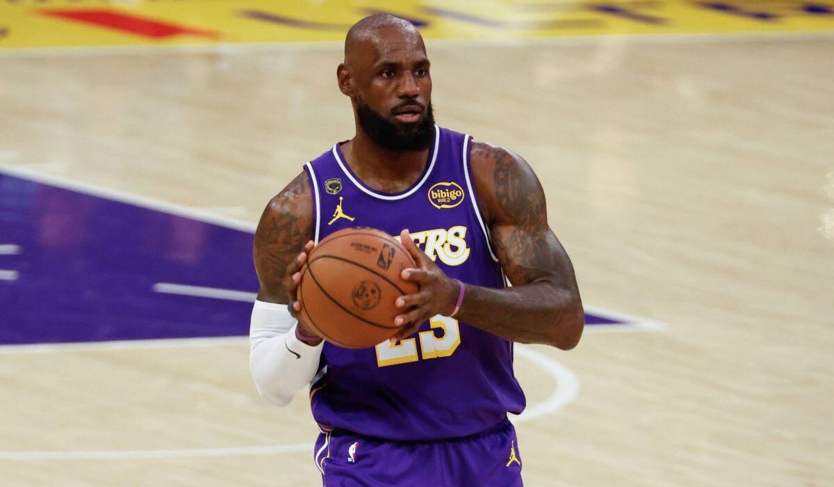 După al 23-lea sezon al carierei, LeBron James a fost întrebat ce urmează