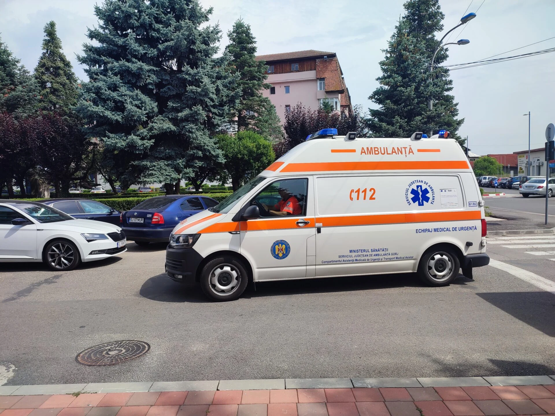 Echipajul medical de pe ambulanţă a constatat decesul. FOTO: arhivă