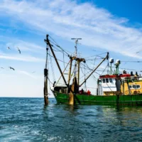 Barcă de pescuit turcească, atacată în Marea Neagră