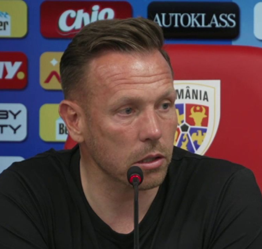 Craig Bellamy surprinde. Cine e fotbalistul român pe care l-a remarcat selecționerul Țării Galilor