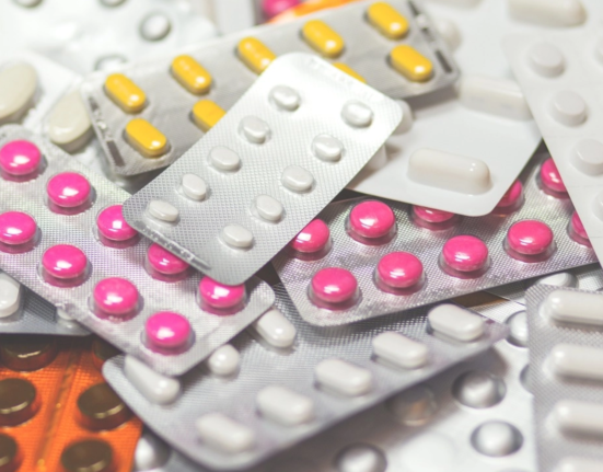 Iei aceste medicamente de peste 3 ani? Un nou studiu avertizează că există o probabilitate de aproape 50% de a dezvolta demență
