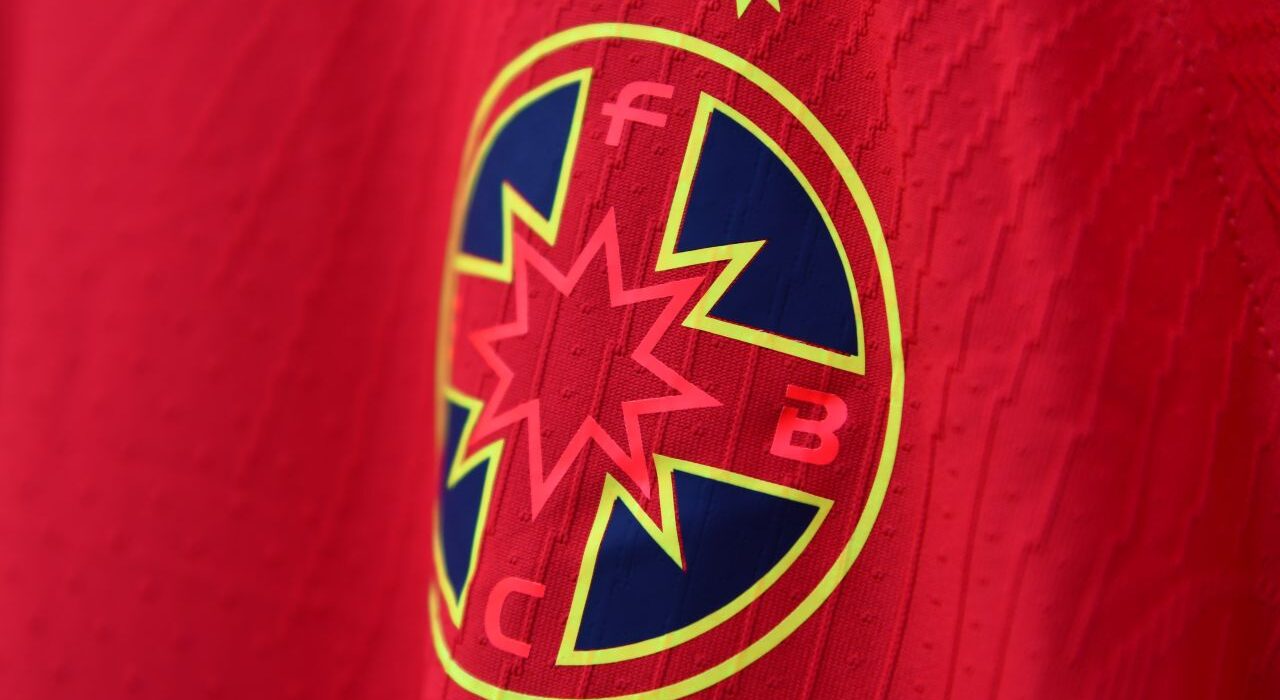 Lobby pentru plecarea fotbalistului ”ajuns la plafonare” de la FCSB: ”Când nu mai are ce demonstra trebuie lăsat să se transfere”