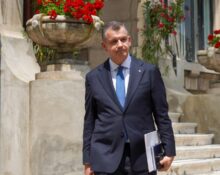 Oficial! Tomac anunță primele nume din Guvernul său: Costreie, Nicolaescu, Dulceață, Niculescu, Istudor și Ionaș