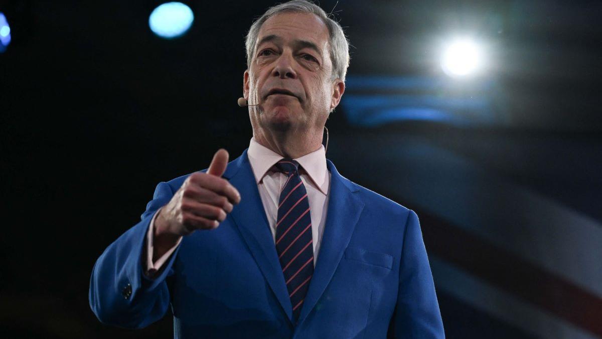 Plan radical al Reform UK: Nigel Farage vrea interzicerea locuințelor sociale pentru străini