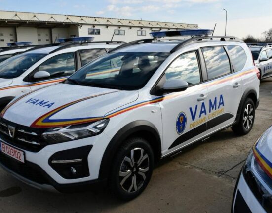 Nou șef la Vama Română: Ioana Bădescu, numită președinte de Ilie Bolojan, după demisia lui Mihai Savin