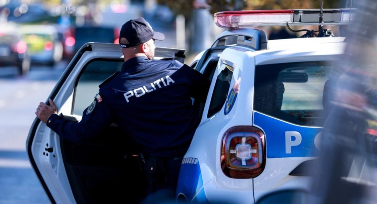 VIDEO Cum a încercat un casier de la o sală de jocuri să păcălească poliția. „Sceneta” pe care a pus-o în scenă l-a adus în cătușe