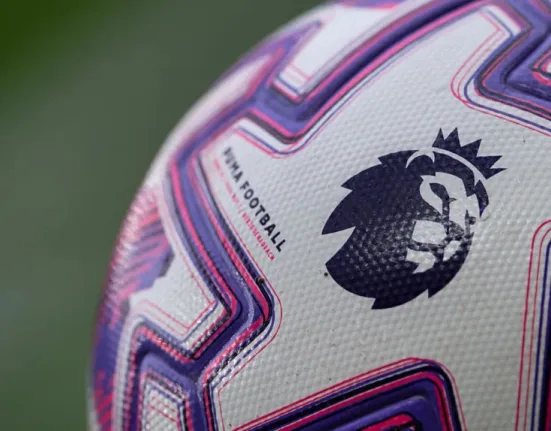 Lovitură pentru un club din Premier League! Riscă depunctarea în noul sezon: toate detaliile