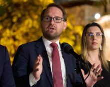 Reacții de susținere din USR pentru Dominic Fritz după ce a pierdut procesul cu ANI. „Simți cum bate un aer rece dinspre Belarus și Moscova”