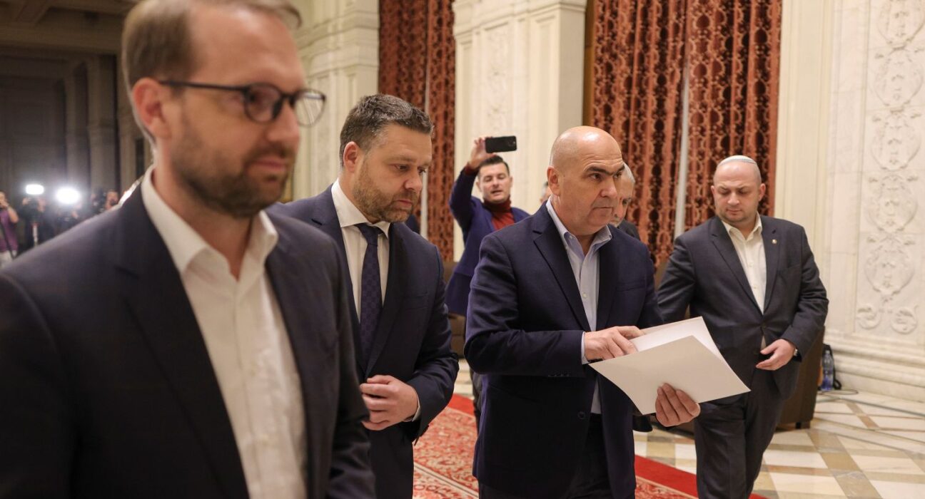 Un fost ministru al Justiției denunță „joia mizerabilă și un Blitzkrieg”