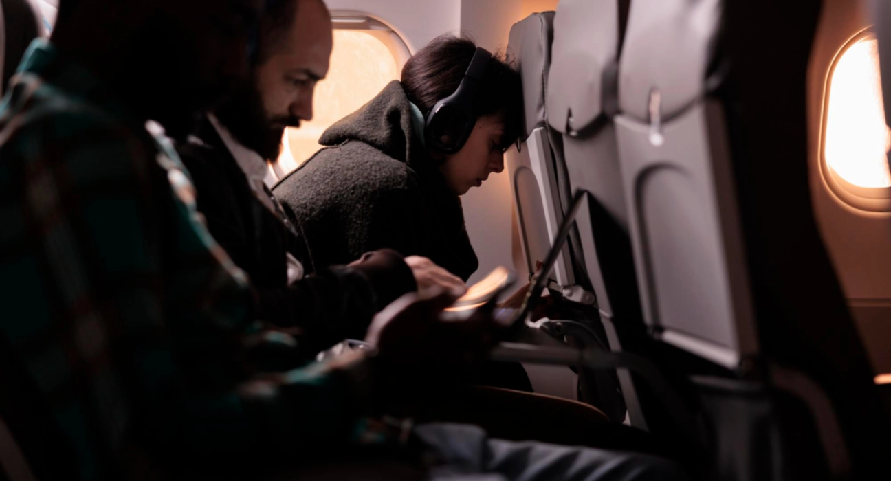 Te simți epuizat după un zbor lung? Ce spun specialiștii despre adaptarea la jet lag