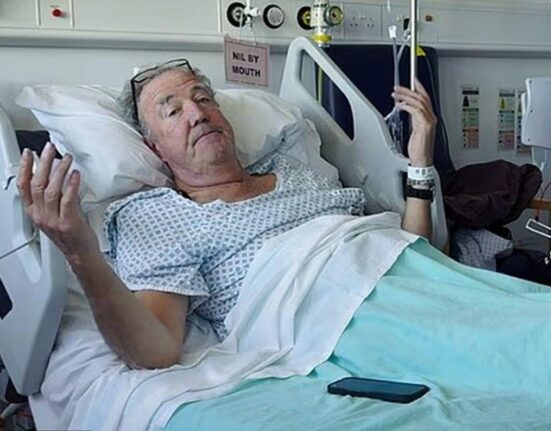 Legendarul prezentator de la „Top Gear”, Jeremy Clarkson, în remisie după diagnosticul de cancer