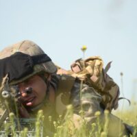 Mii de posturi disponibile în Armata Română. Ce salariu poate câștiga un soldat profesionist