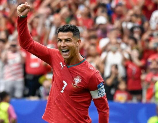 Cristiano Ronaldo a scris o nouă pagină de istorie la Campionatul Mondial, cu dubla de senzație cu Uzbekistan, ȋn direct pe Antena 1 și AntenaPLAY, ȋn cea de-a 13-a zi a competiţiei, lider de audienţă