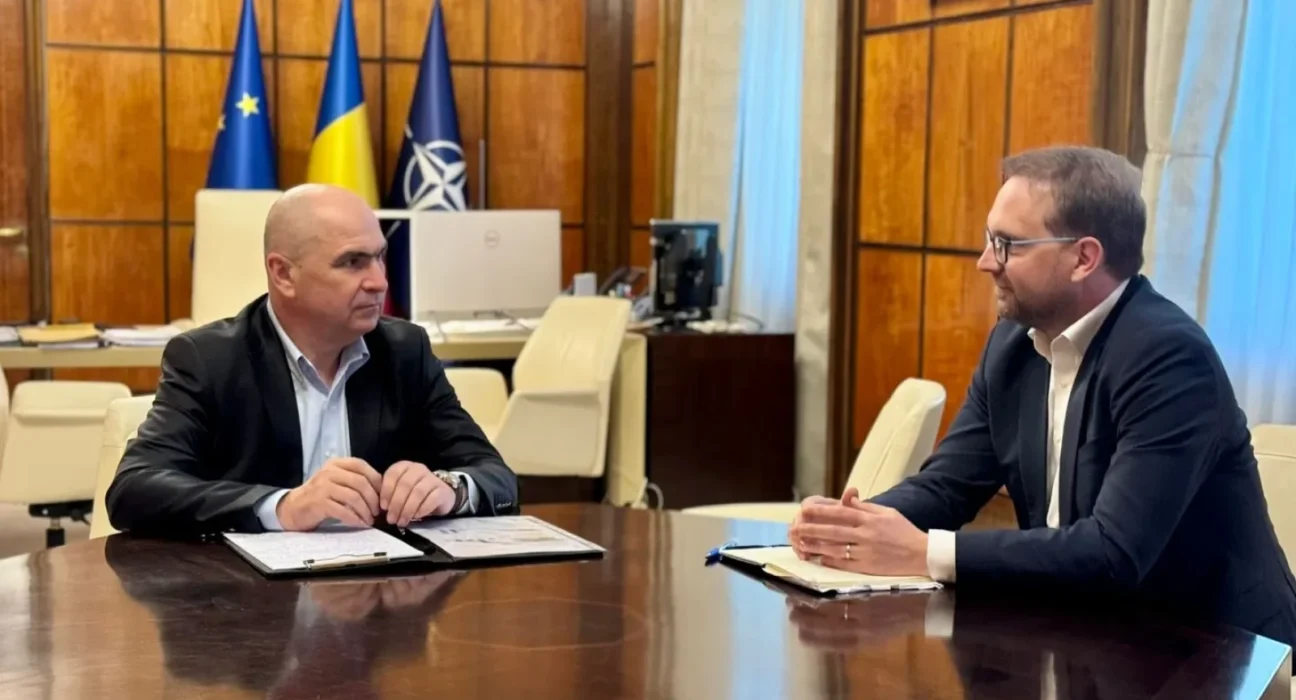 Kelemen Hunor, Dominic Fritz și Ilie Bolojan, întâlnire de urgență pentru o variantă comună de premier (surse)